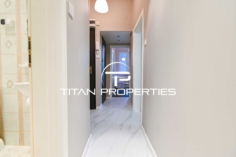 Дава се под наем Тристаен апартамент в София, Център - 90 кв.м за 899 € - Снимка #13