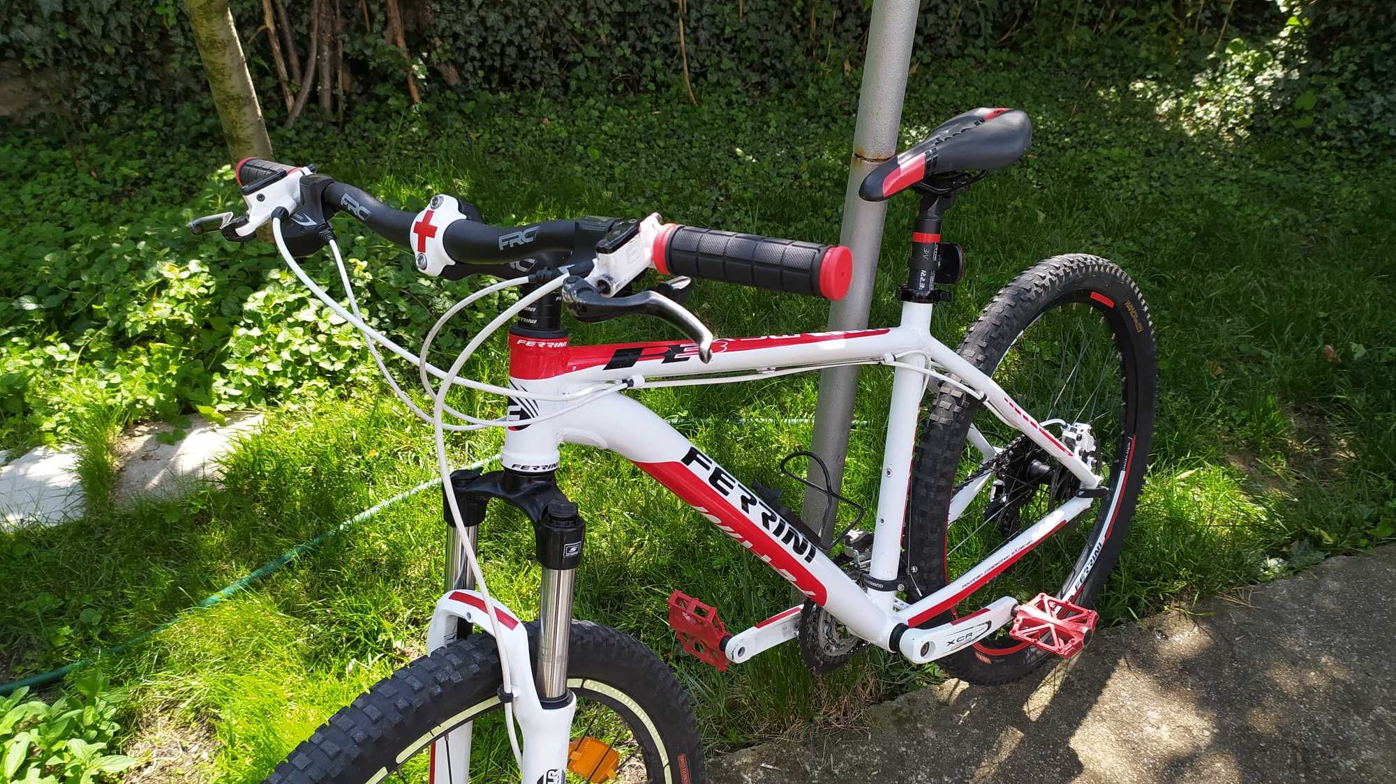 Велосипед Ferrini R3 -ALU/ хидр.спирачки 3x8speed