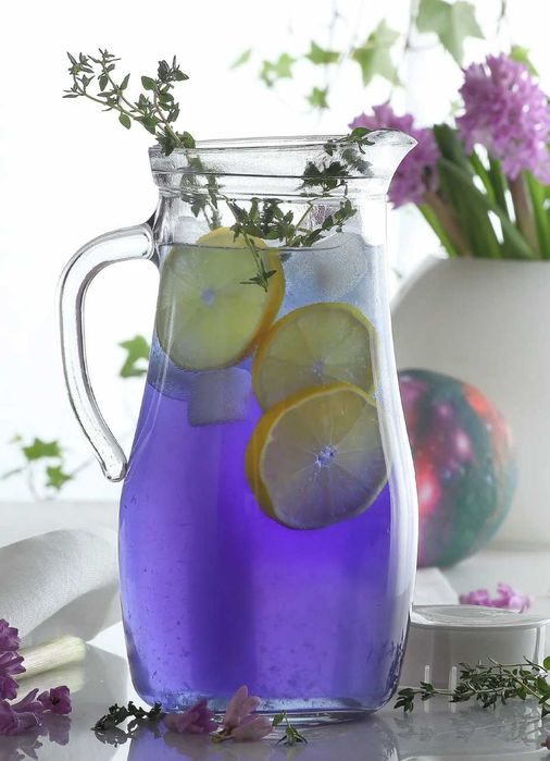 Стъклена кана LAV