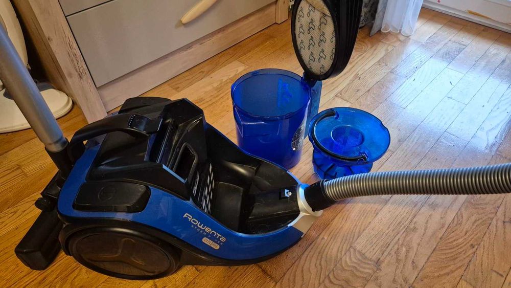 Прохосмукачка Rowenta