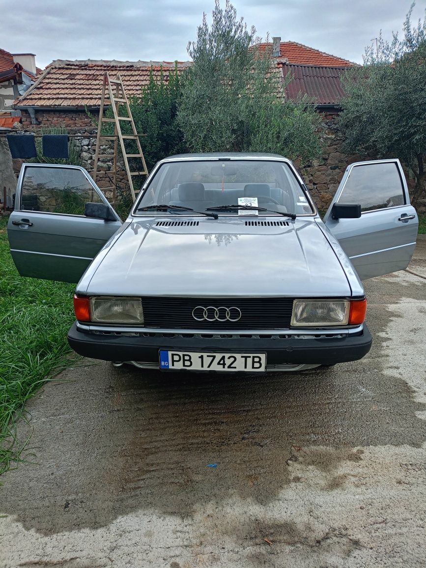 Продавам Ауди 80 купе 1983г