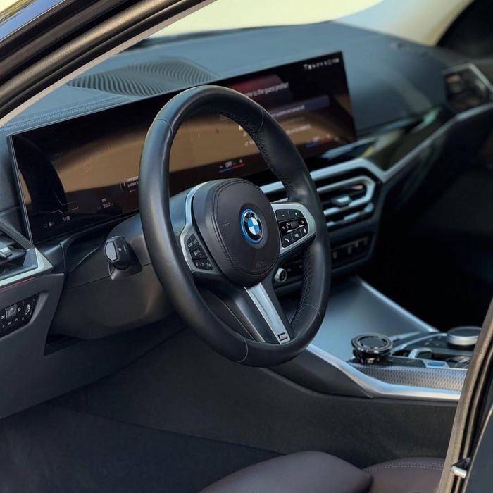 BMW i3 40L 2024 йил