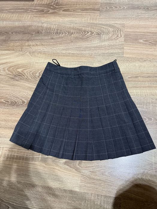 Плесирана пола ZARA