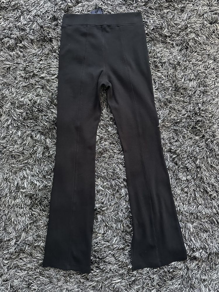 Tommy Jeans (Tommy Hilfiger) рипсен клин с широк крачол и цепка НОВ