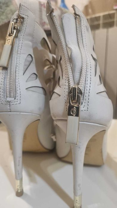 Guess bine intretinut