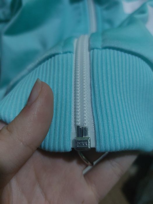 Bluza  Adidas  cu fermoar