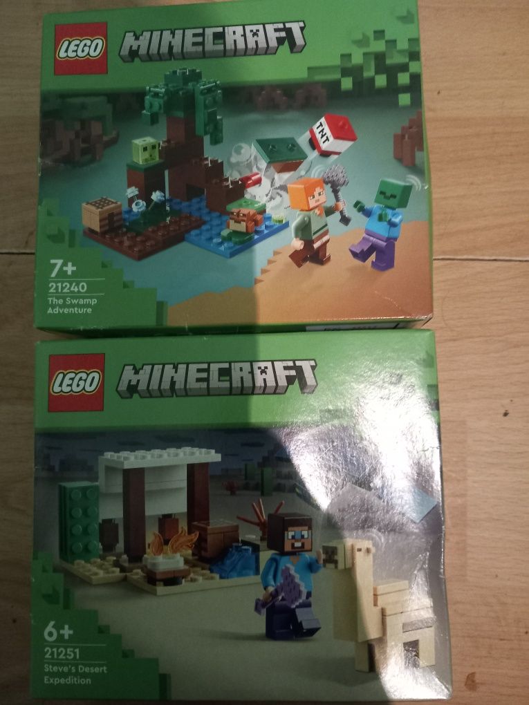 Vând lego Minecraft 60lei buc