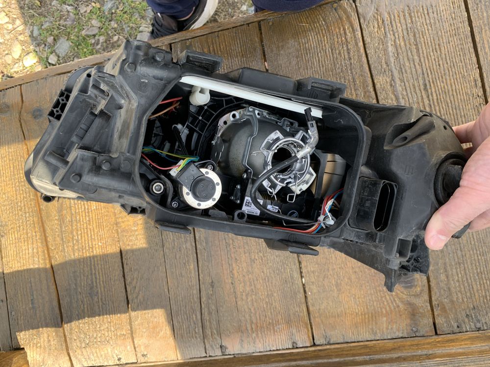 Фар Ауди А6 Ц6/Audi A6 C6 Xenon
