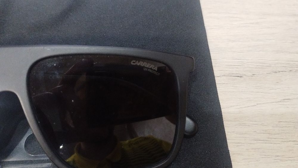 Слънчеви очила Carrera