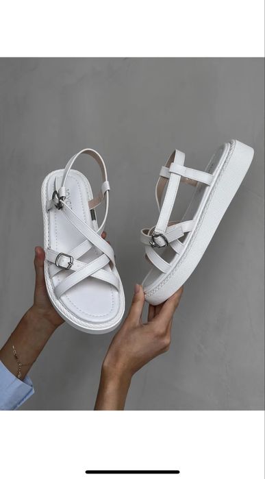 Сандали женские