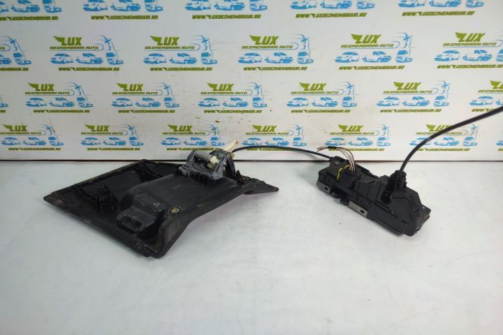 Broasca usa cabina dreapta cu maner 84086966 Volvo FH generatia  [din 2012 pana  2020] seria