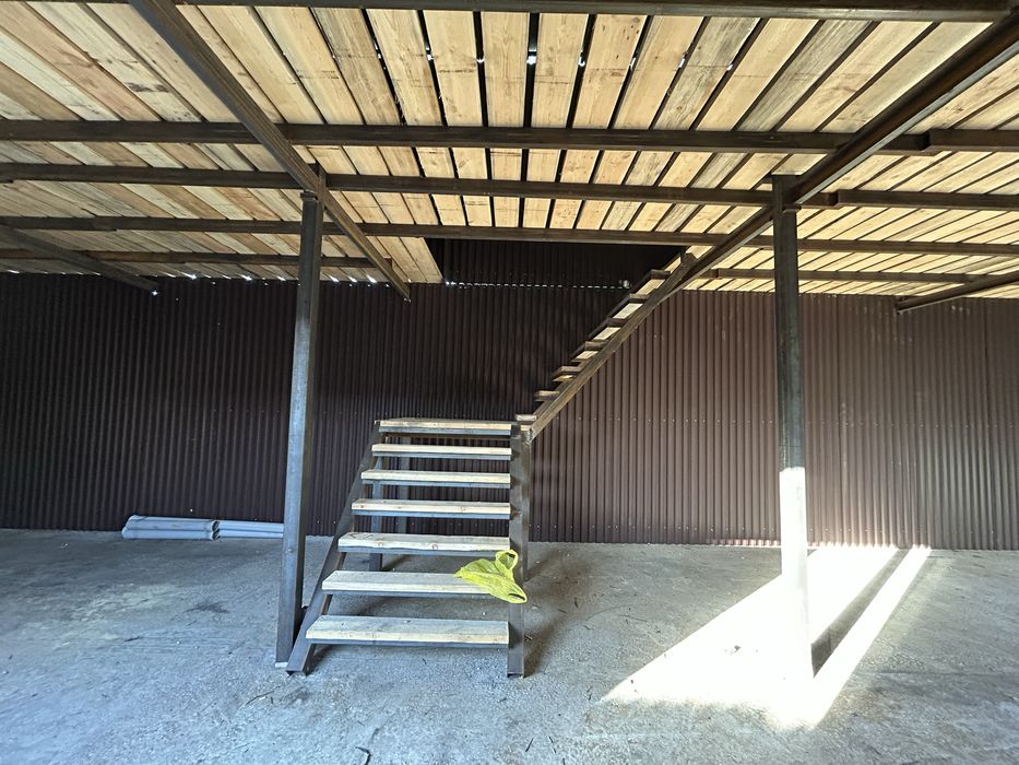 Сдаются склады  200 и 60 кв метров