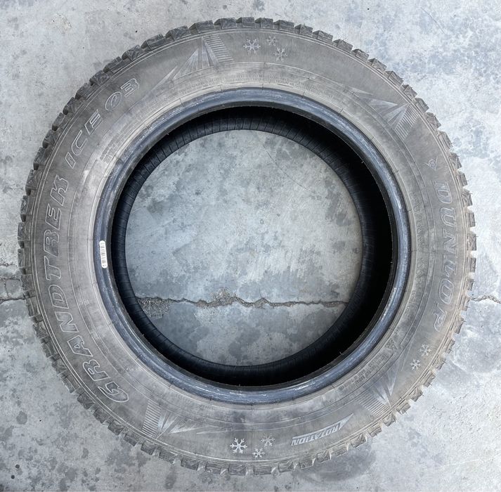 Dunlop Grandtrek ice 03