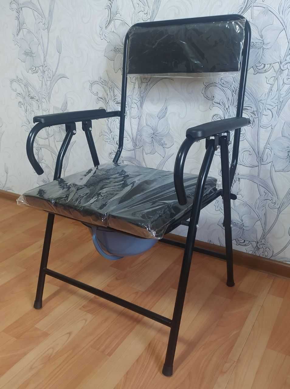 Новый стул горшок для пожилых. Доставка. Био туалет, складное кресло