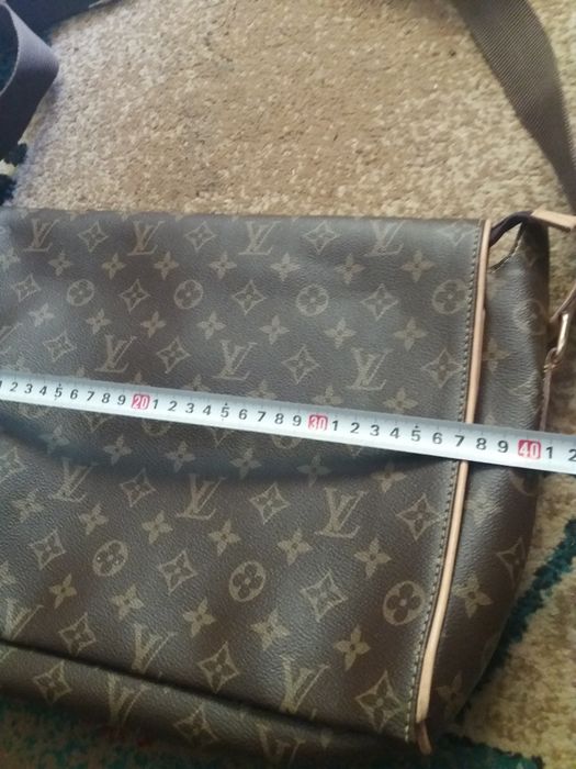 Geanta Louis Vuiiton 40x30cm