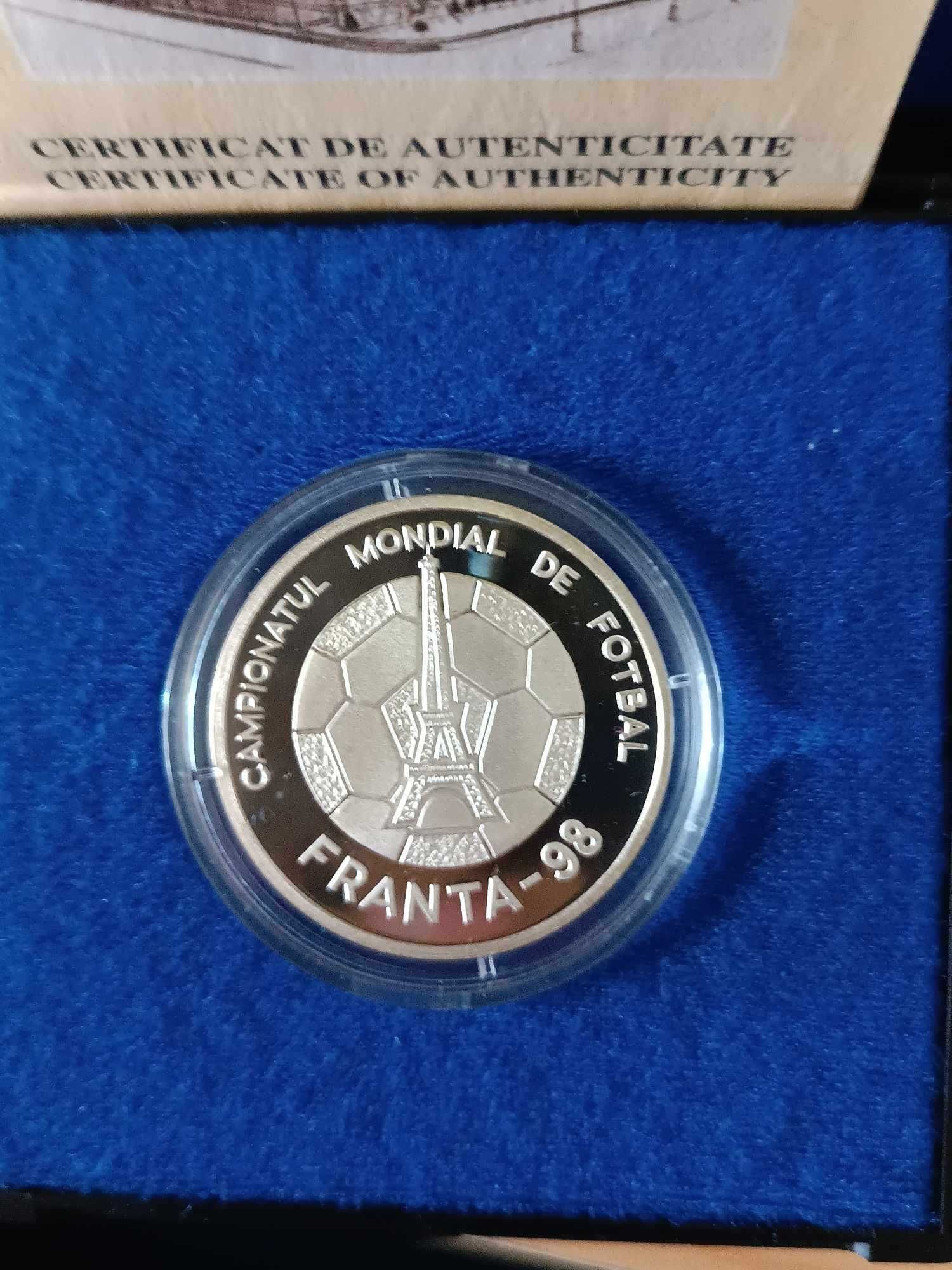 Moneda din argint 100 lei Campionatul Mondial de Fotbal Franta 1998