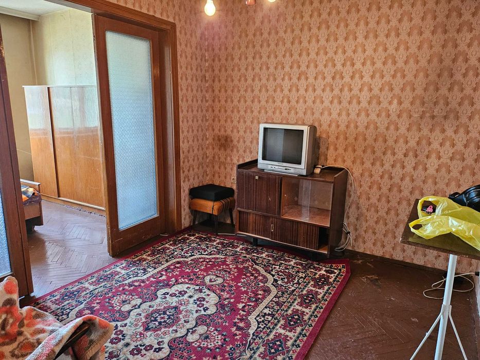 Дава се под наем Двустаен апартамент в Перник, Драгановец - 60 кв.м за 280.5 € - Снимка #2