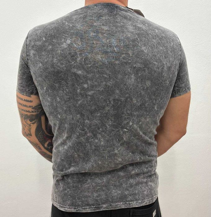 Италиаснки тениски със щампа