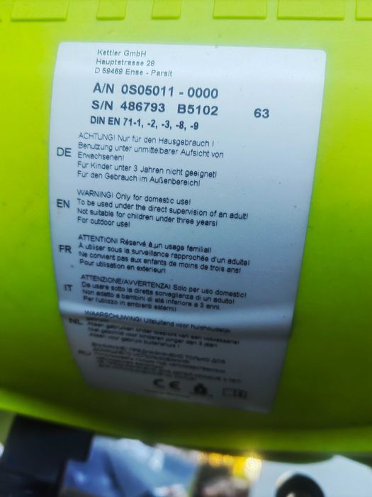 Продавам детска пързалка