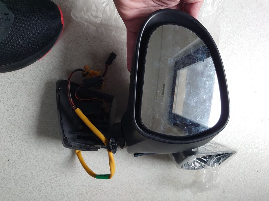 Oglinda Peugeot completa