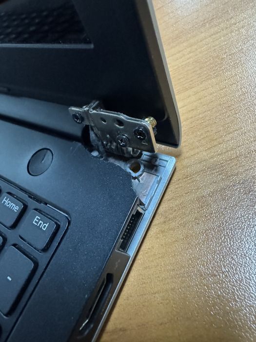 Лаптоп DELL Inspiron 15-5545