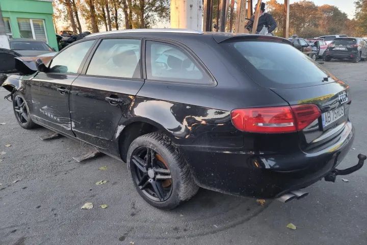 motor complet fara anexe Audi A4 b8 motor 2.0tdi  120CP CAGC  pompa injectie înalte rampa dezmembrez