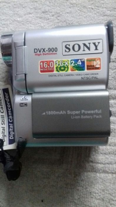 Camera digitala Sony