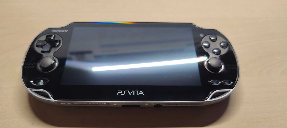 De vânzare PlayStation Vita OLED (PCH-1000)