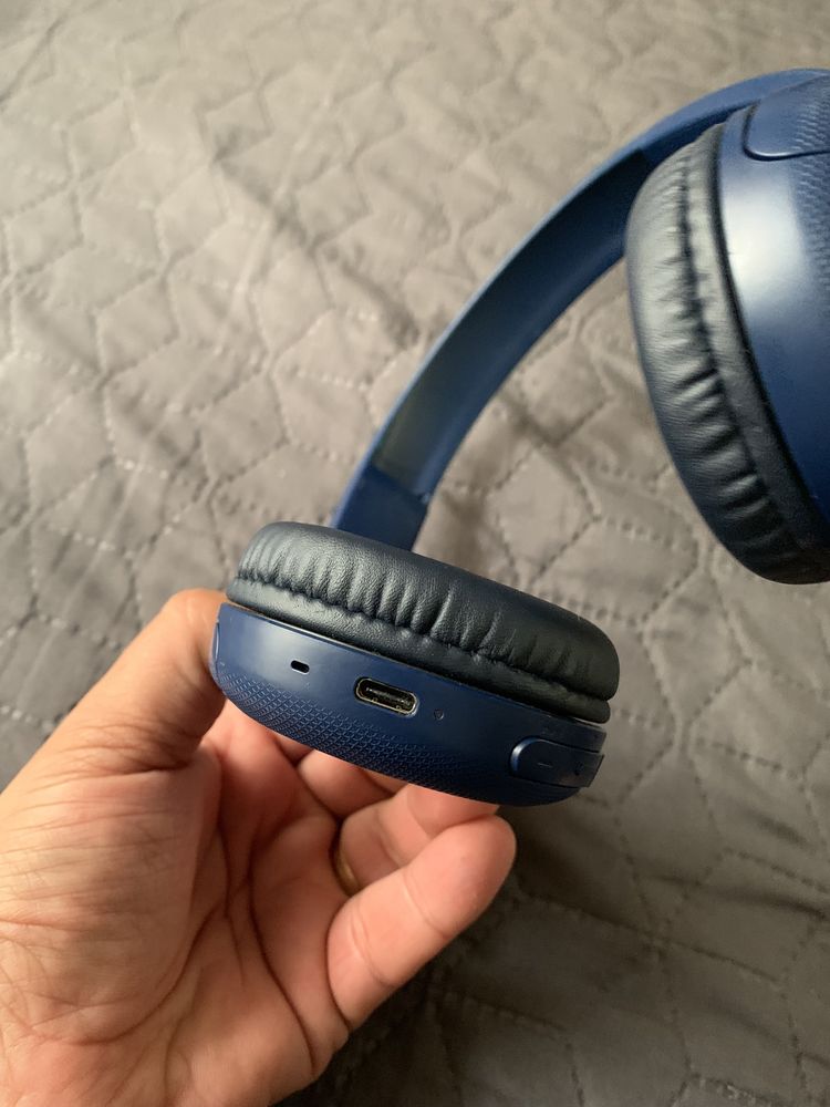 Căști Sony - model WH-CH510 - bluetooth, USB-C