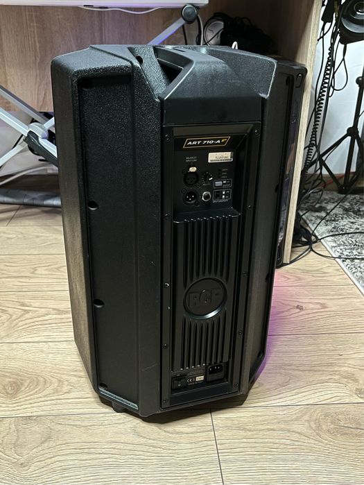 Vând RCF ART 710 mk 4