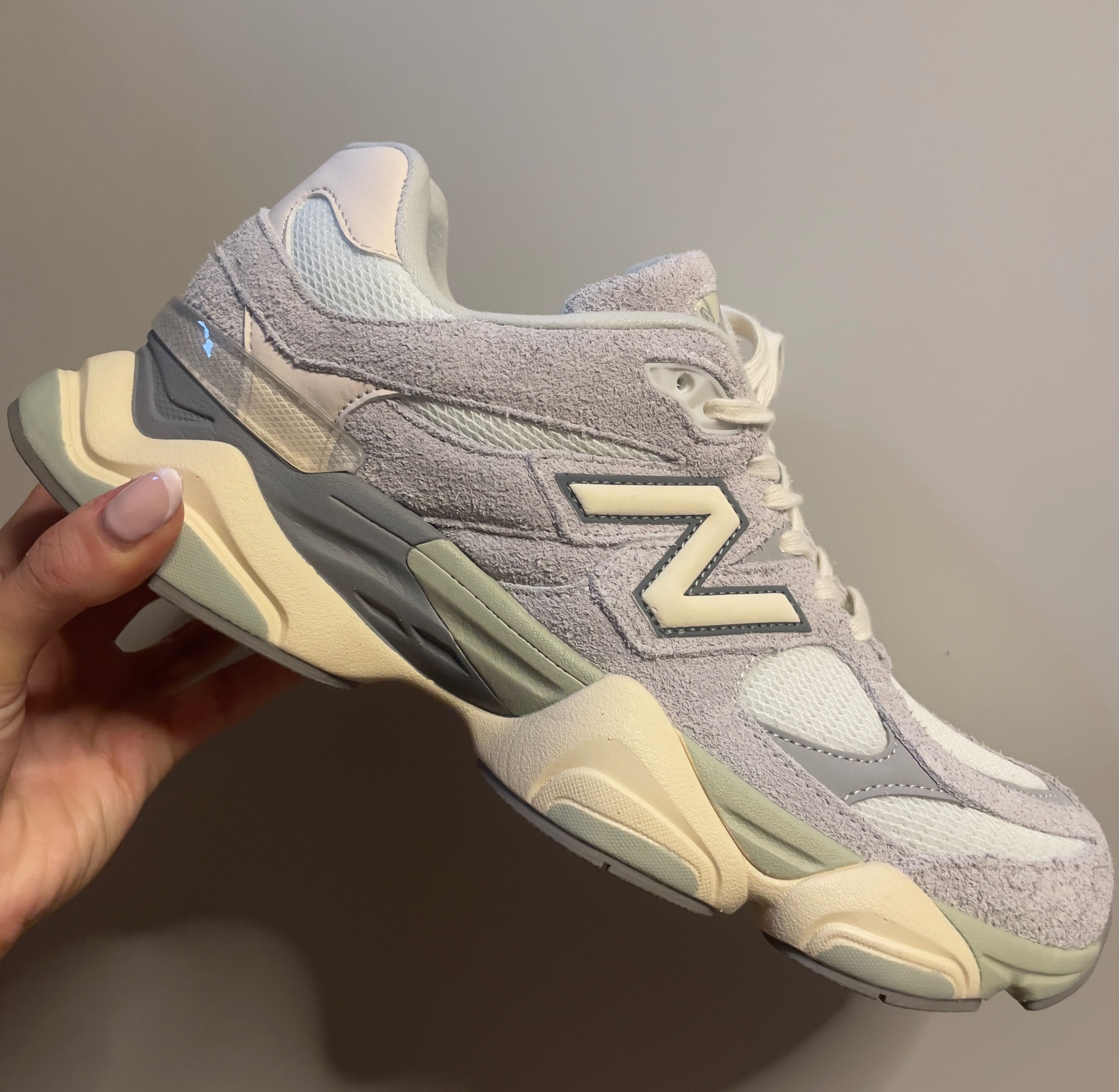New balance 9060