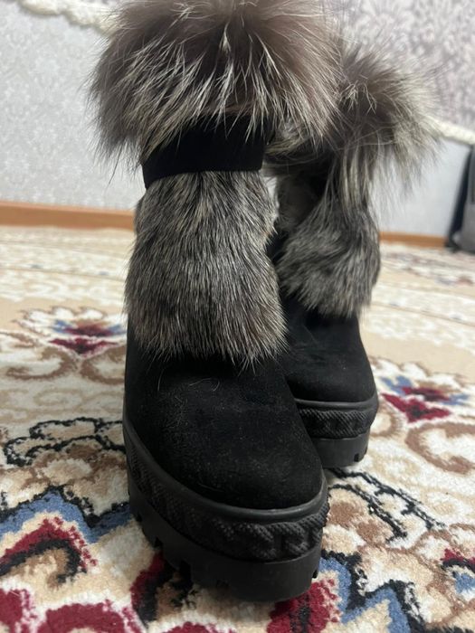 Продам зимние сапожки