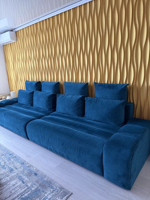 Canapea catifea MobExpert