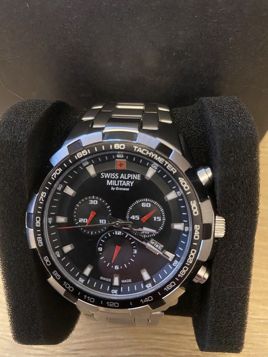 Часовник swiss alpine military 46 mm