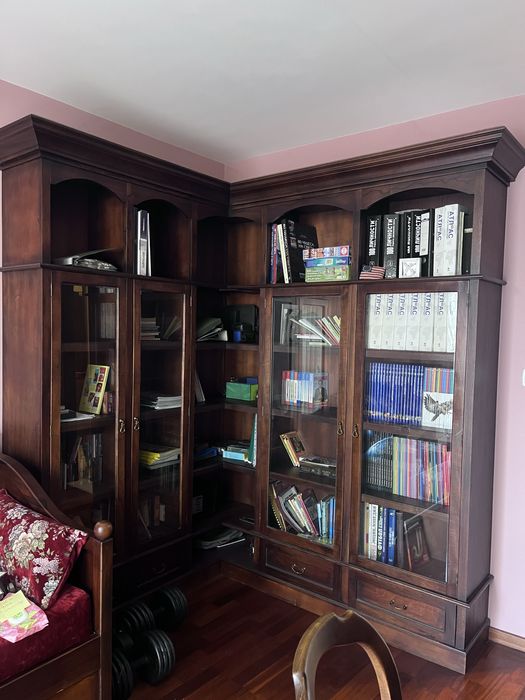 Класически комплект мебели за кабинет / библиотека
