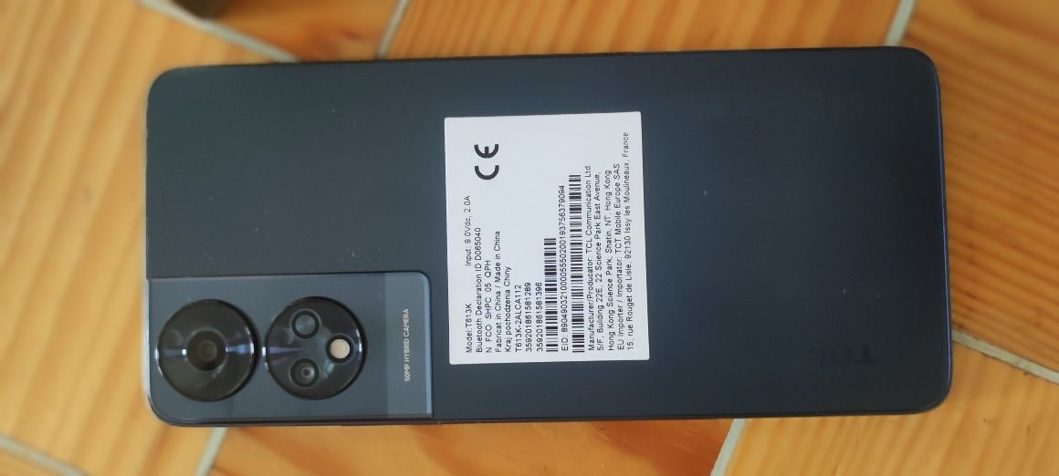 TCL 50 5G 128GB 4GB + 4GB RAM