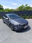 VOLVO V40  R -design înmatriculată