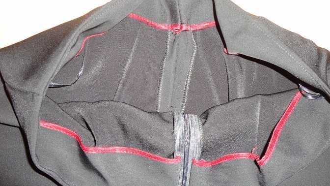 Pantaloni eleganti din matase plina neagra, model drept