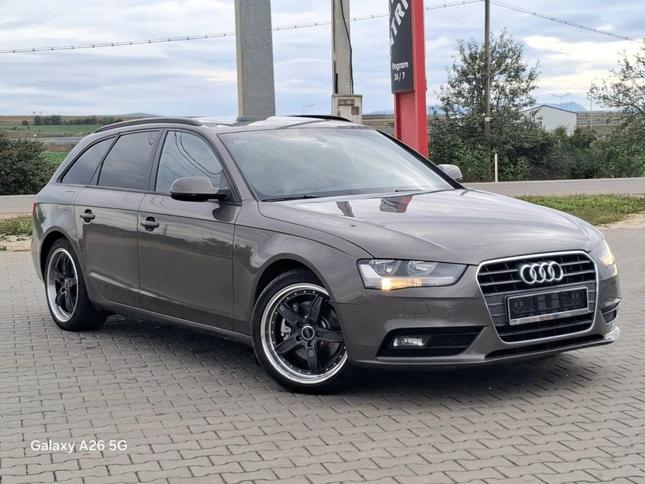 Audi A4 2013 2.0tdi 150 cp  euro 5 panoramic piele navigație