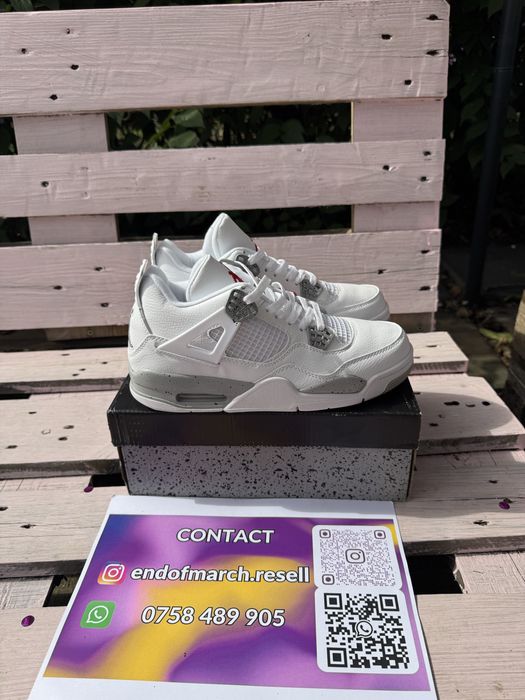 Jordan 4 White Oreo (Marimi: 42,45)