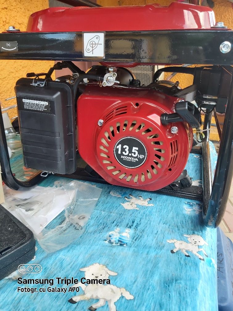 De vânzare generator honda