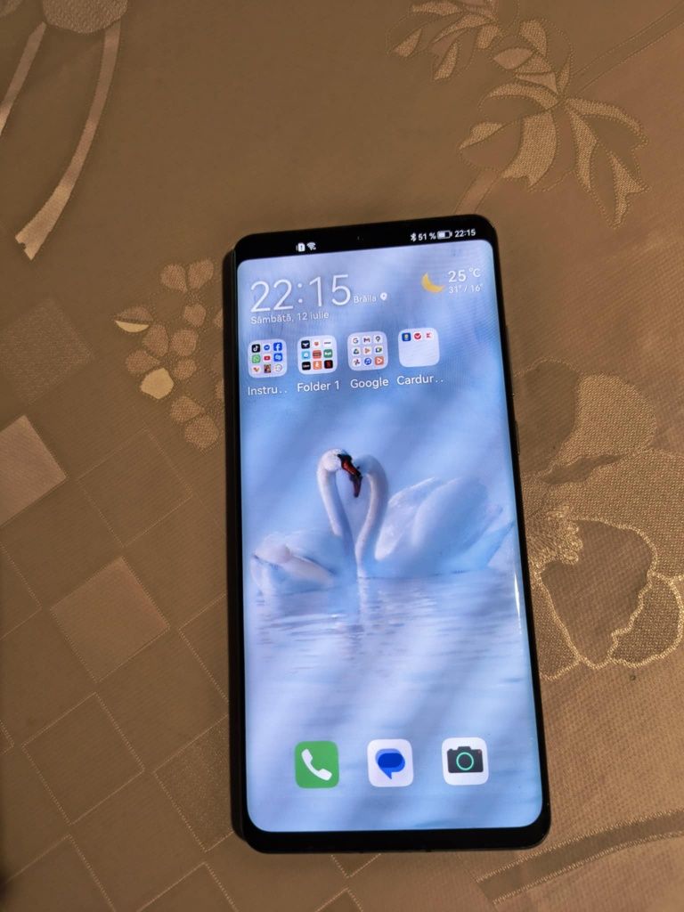 Vând telefon impecabil