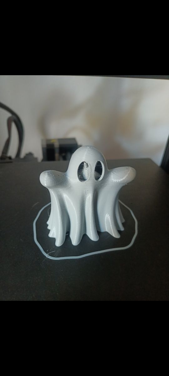 Figurină "Ghostie" Printată 3D Gri/Neagră