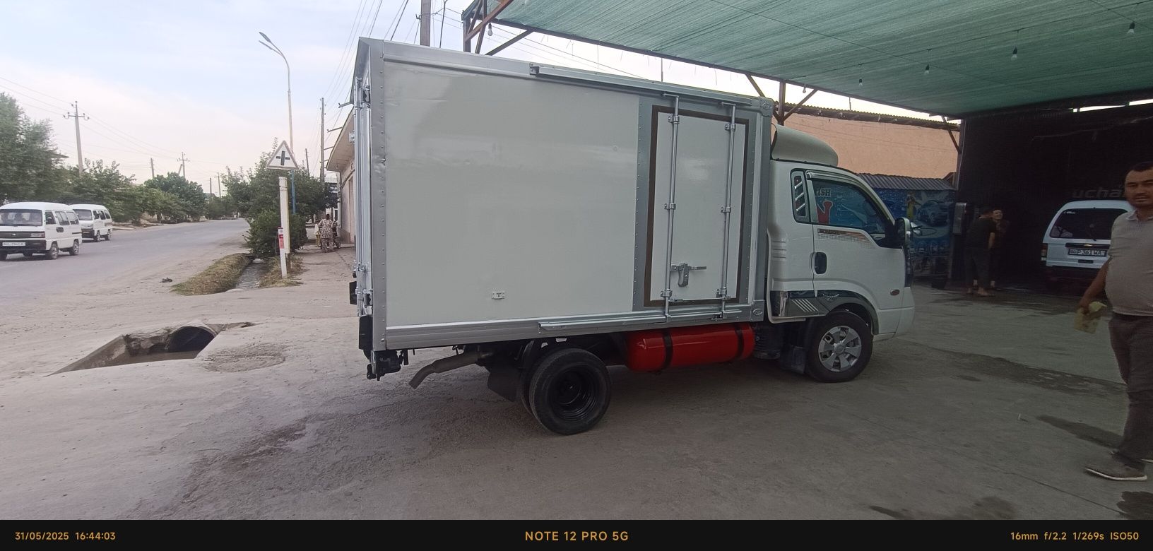 Kia bongo 2014 yil propan mator