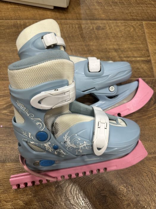 Продам коньки детские