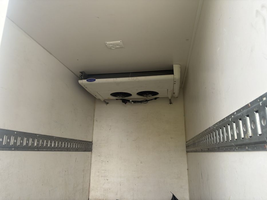 Хладилна камера за вграждане Carrier