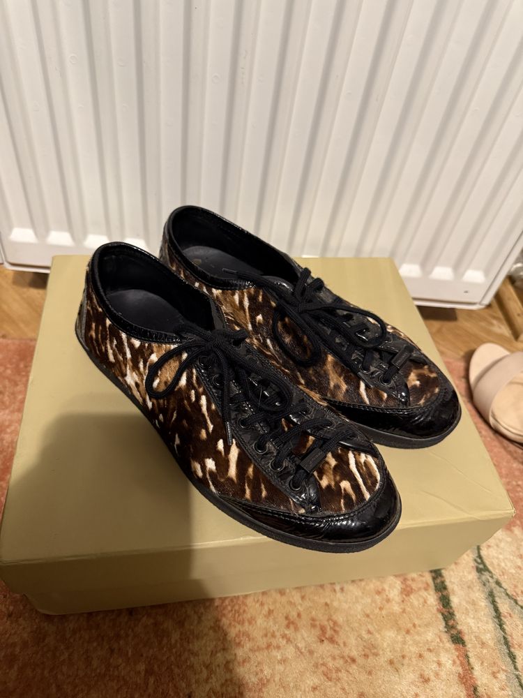 Tenisi burberry animal print