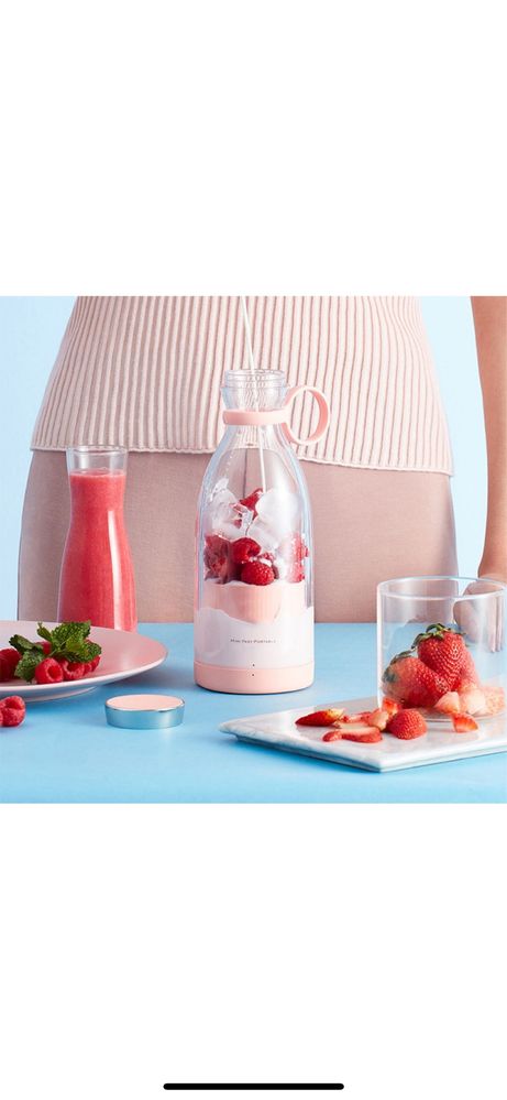 Mini blender portabil cu acumulator 50W, 1400 mAh, incarcare wireless,