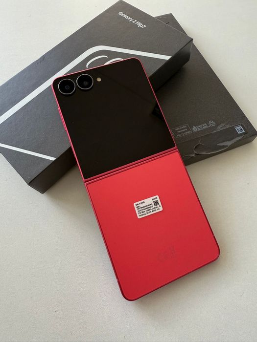 Samsung Galaxy Z Flip 7 256GB CoralRed