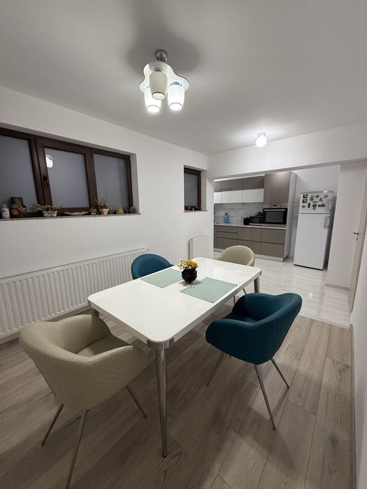 Inchiriez apartament 2 camere 100 mp Bucurestii Noi langa metrou Jiulu